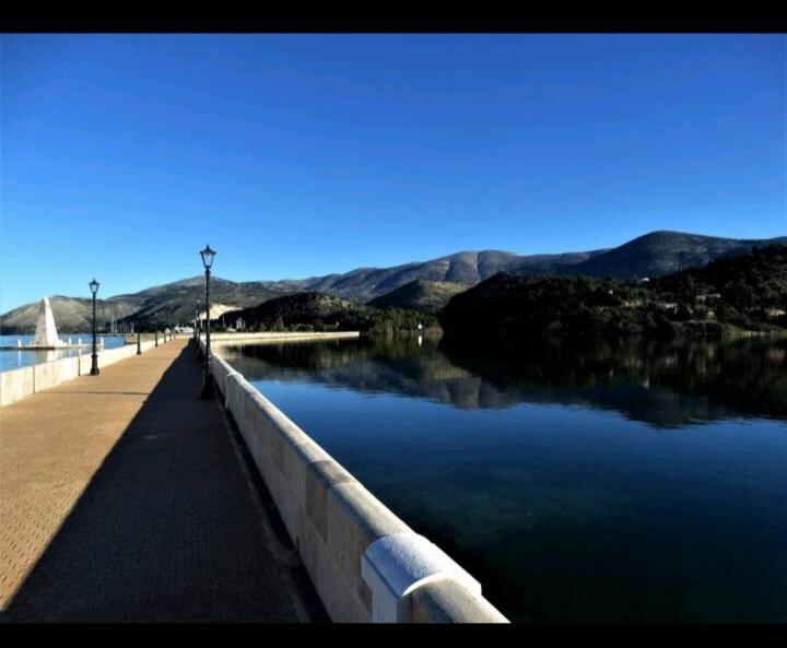 Apartment In Argostoli With Stunning Sea Views Eksteriør billede
